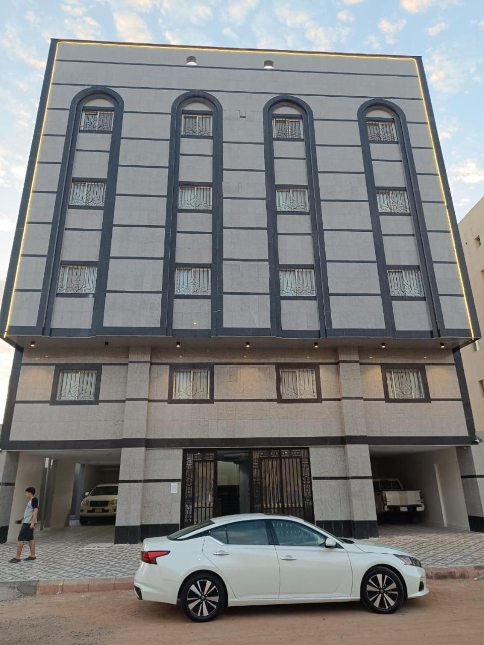 Yaqoot Al Madina Suites Al Awali Kültér fotó
