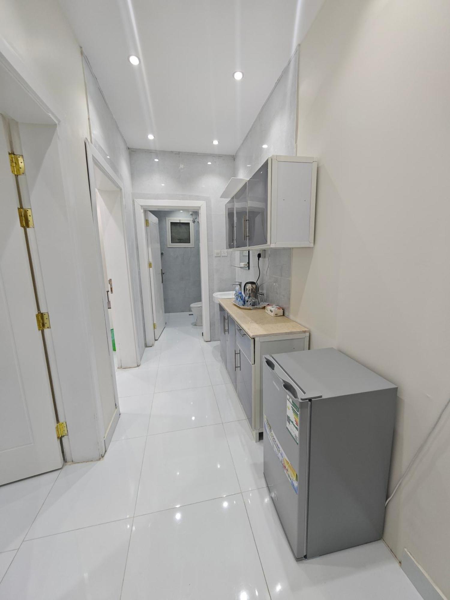Yaqoot Al Madina Suites Al Awali Kültér fotó