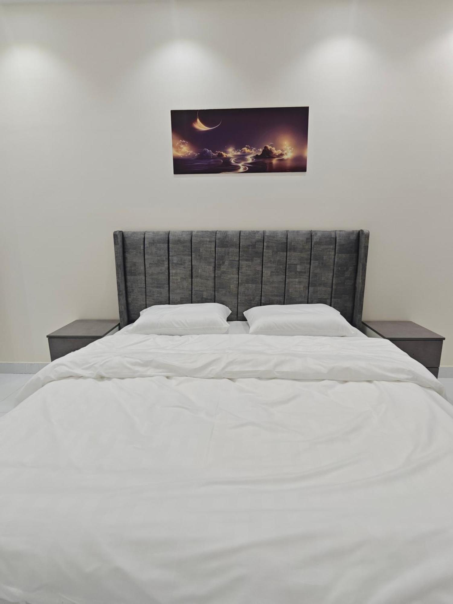Yaqoot Al Madina Suites Al Awali Kültér fotó