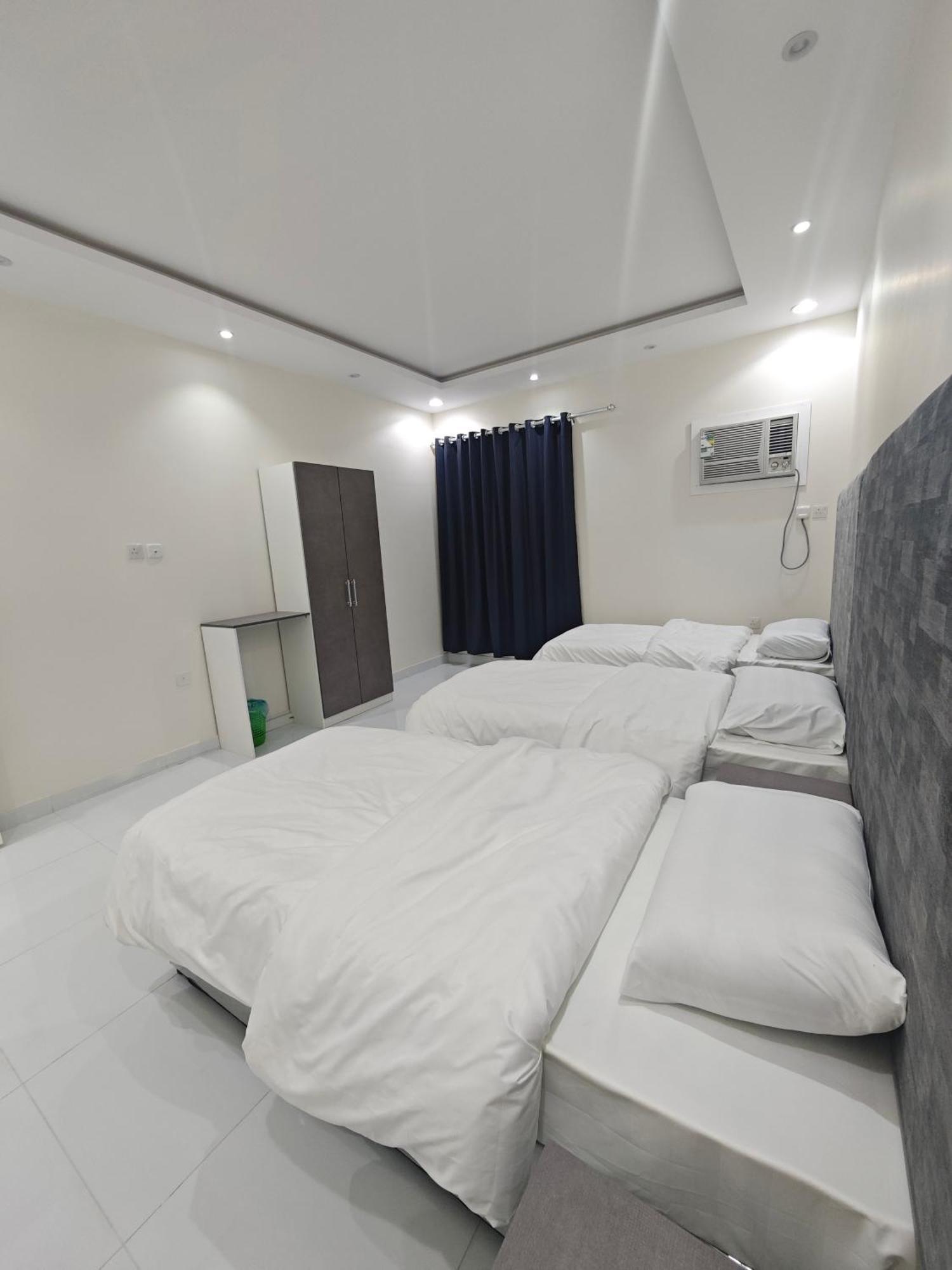 Yaqoot Al Madina Suites Al Awali Kültér fotó